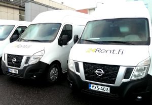Nissan NV kaksikko rajattu