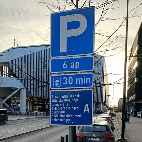 Ilmaispysäköinti Vantaa 24Rent Ilmaispysäköinti Vantaa 24Rent