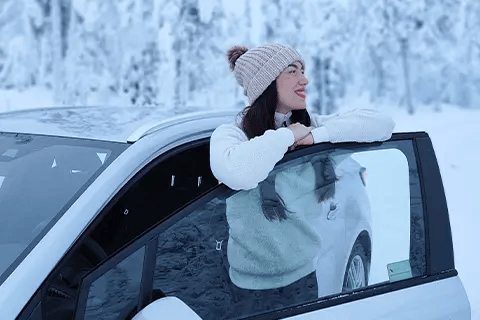 Driving through the snow in Rovaniemi is easy with a good car 
