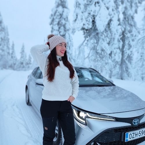 Before your reservation begins, you must complete your registration – 24Rent